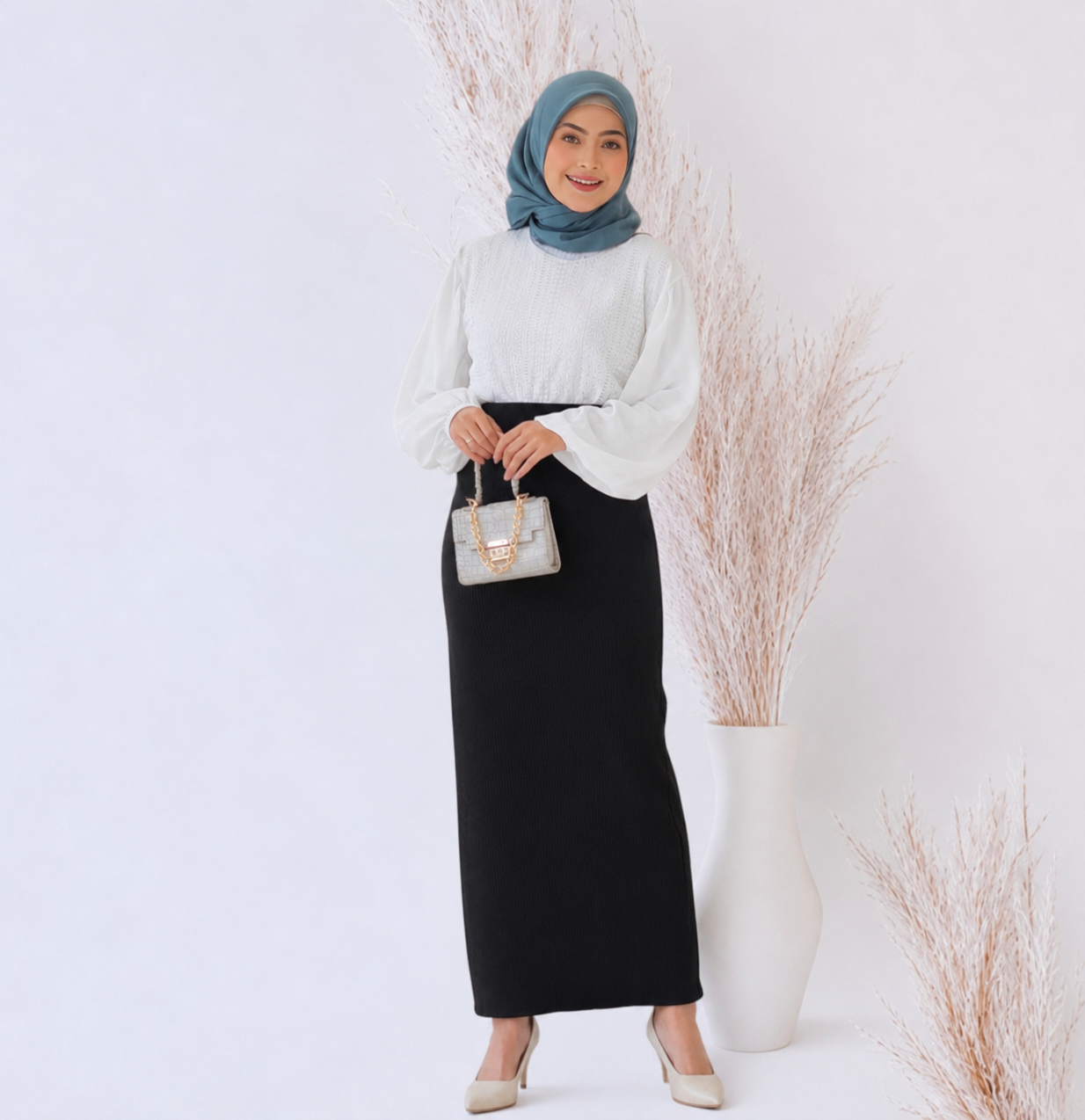 Knit span skirt